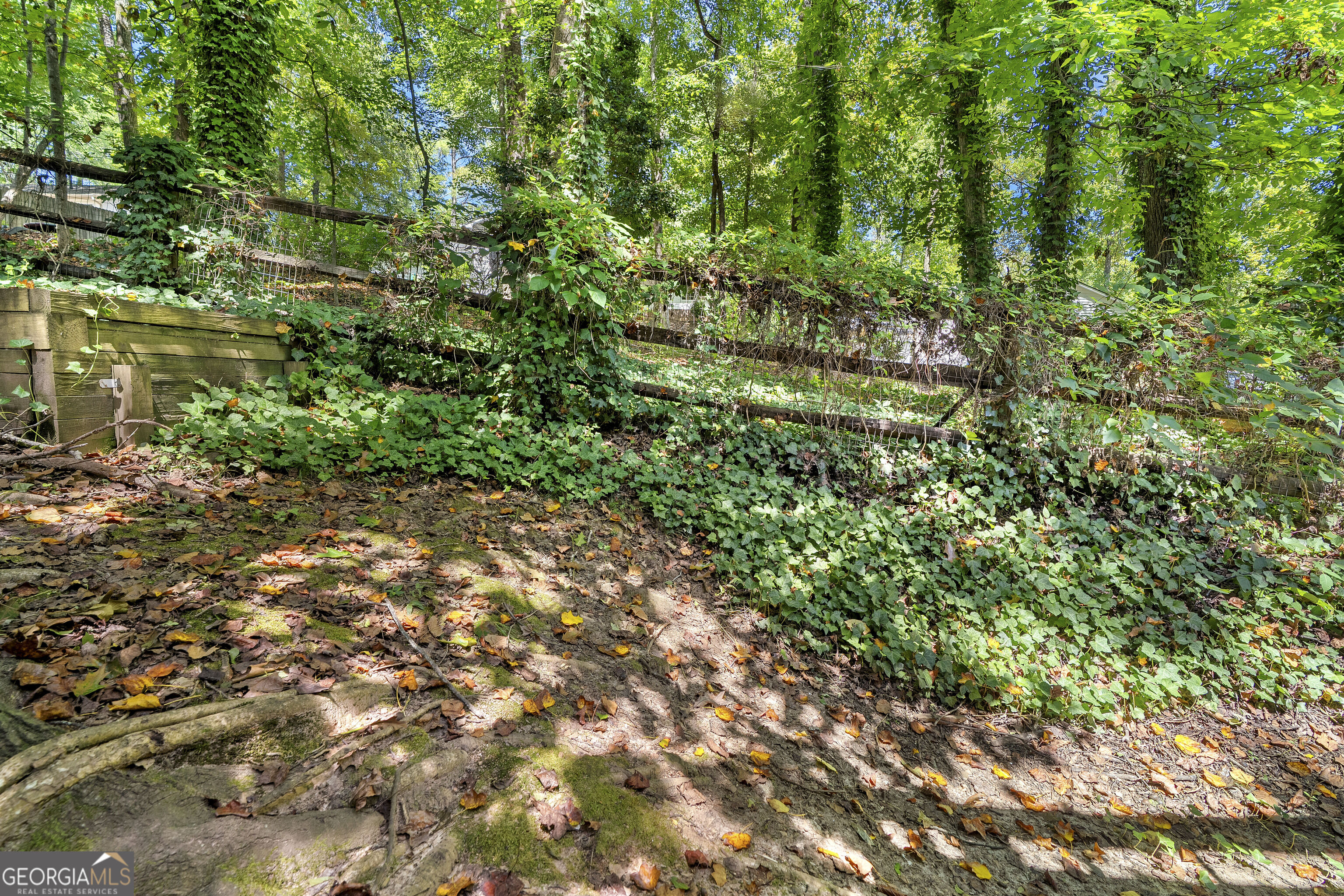 3390 Woodrun Trail Property Photo 38