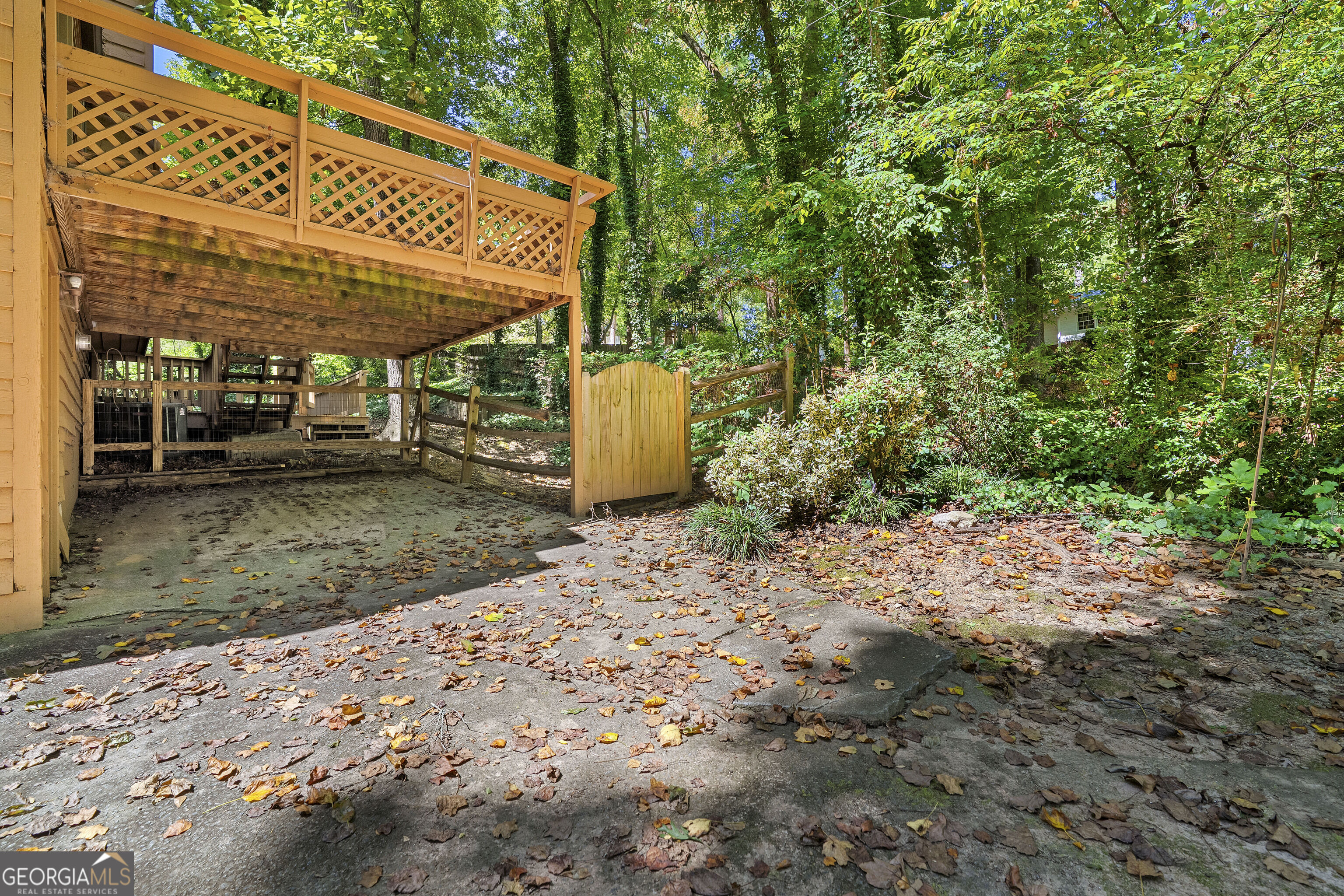 3390 Woodrun Trail Property Photo 40