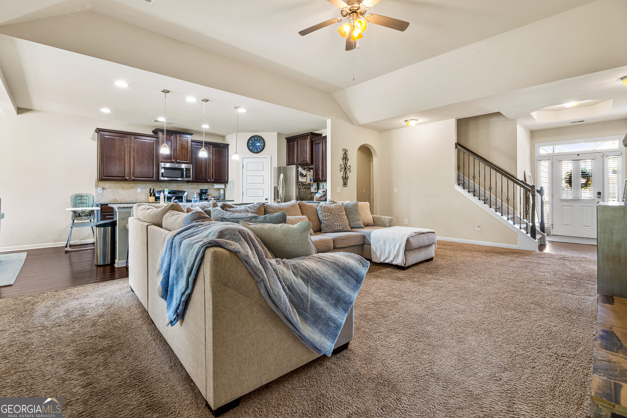 2208 Medlock Lane Property Photo 2
