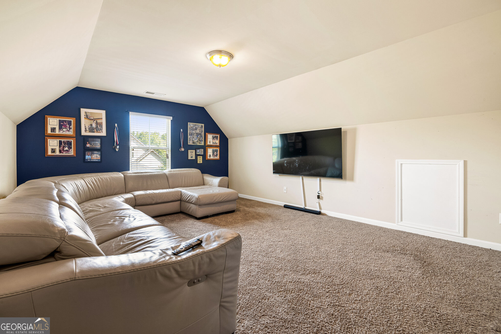 2208 Medlock Lane Property Photo 17