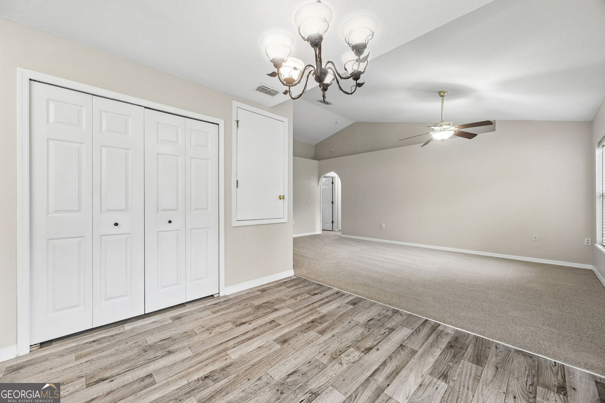 225 Pine Bluff Drive Property Photo 12