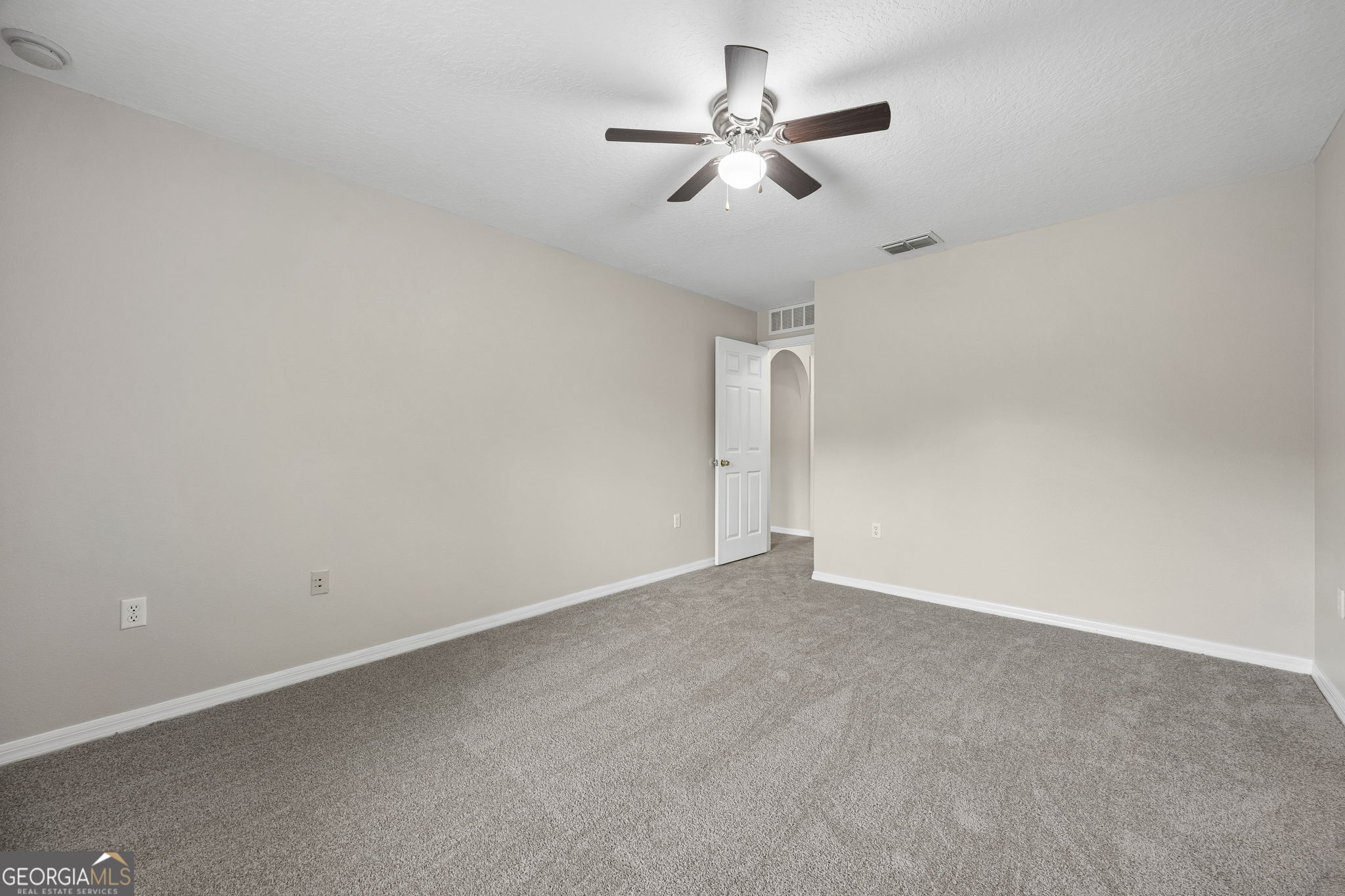 225 Pine Bluff Drive Property Photo 22