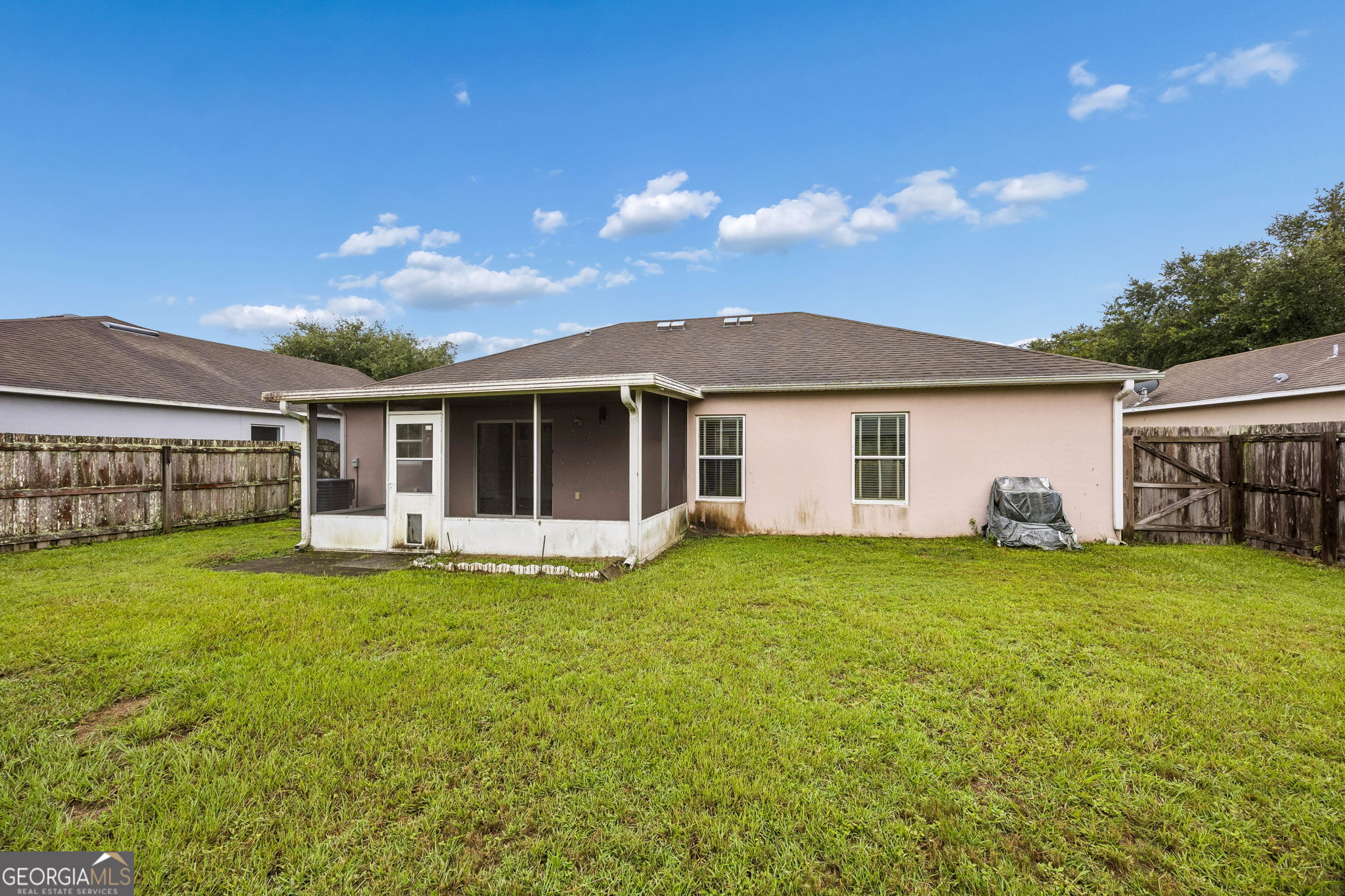 225 Pine Bluff Drive Property Photo 39