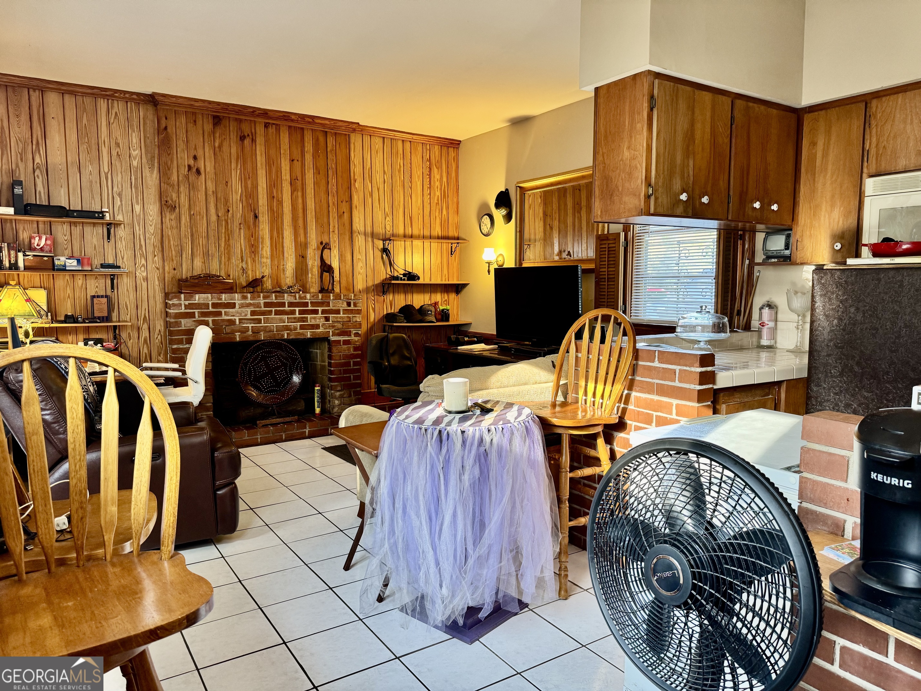 914 Adderton Street Property Photo 45