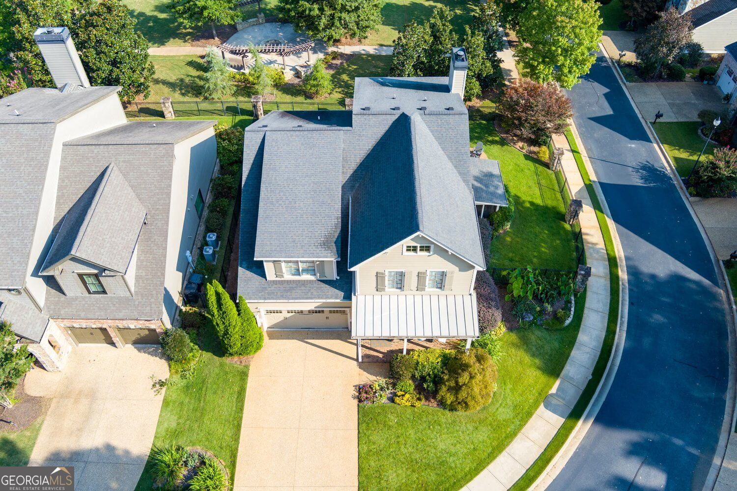 12105 Walnut Terrace Property Photo 10