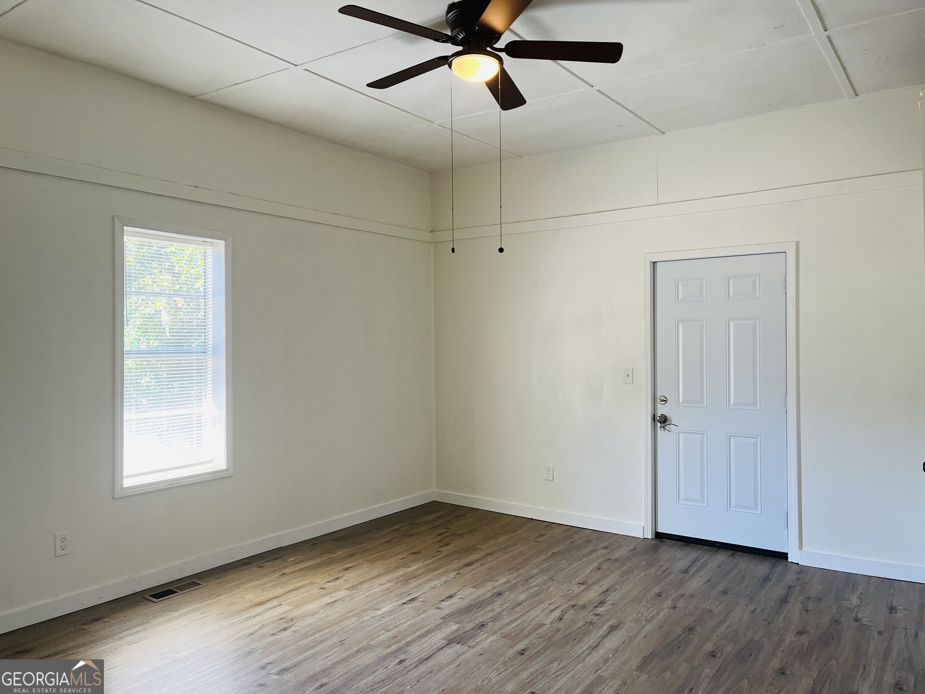1405 Austin Street Property Photo 8