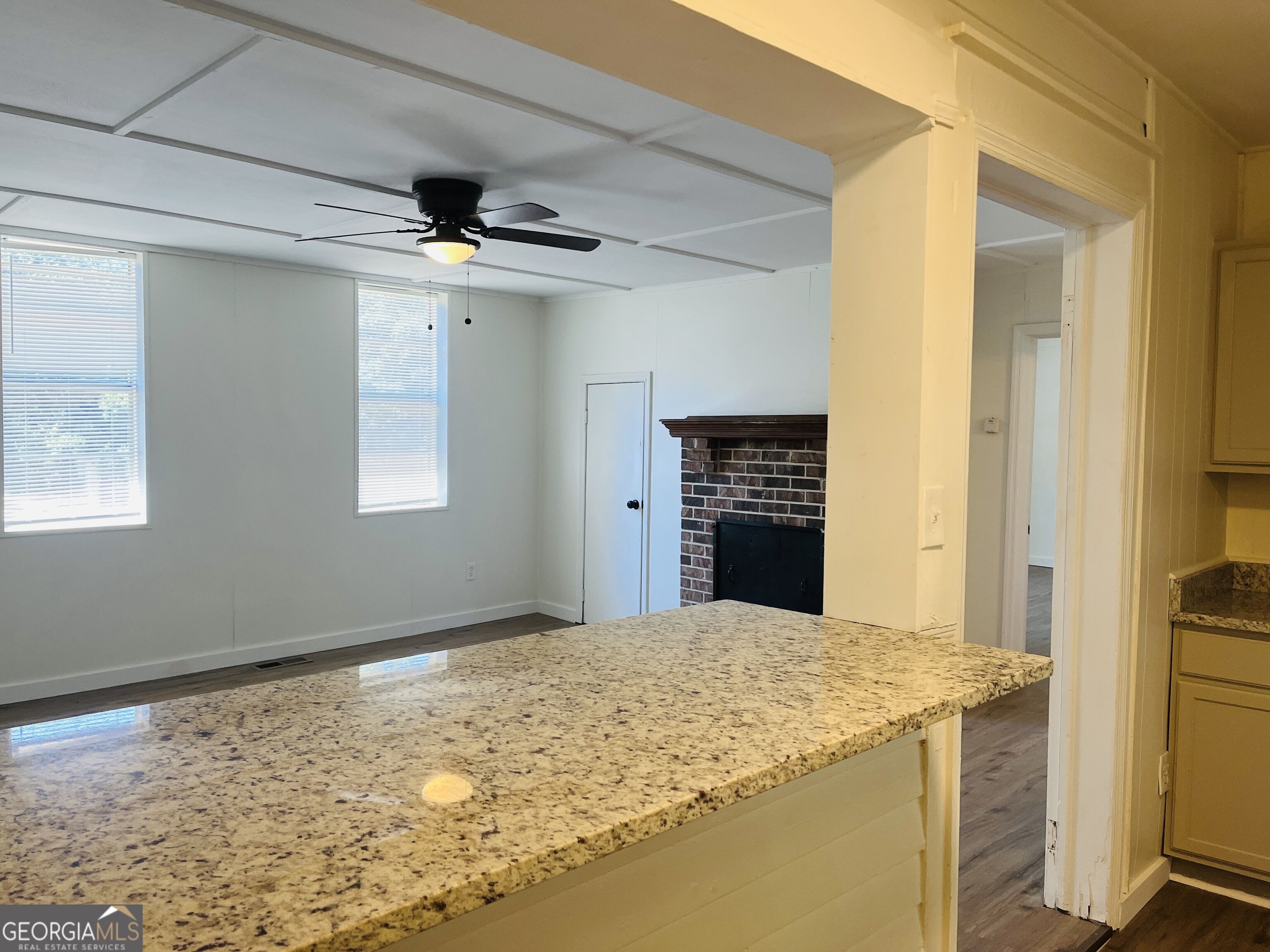 1405 Austin Street Property Photo 23