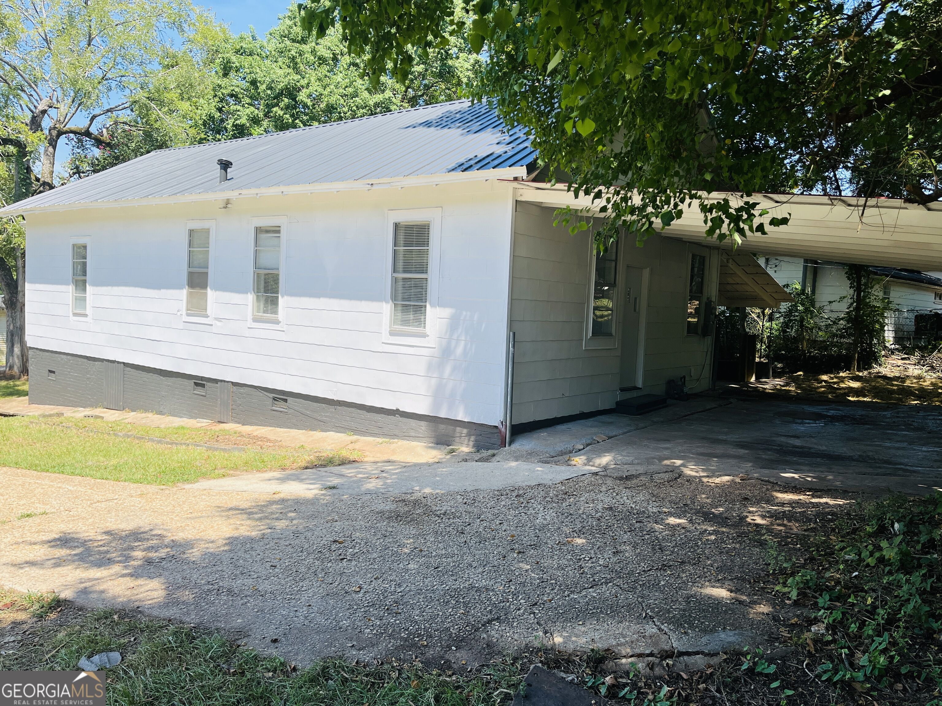 1405 Austin Street Property Photo 37