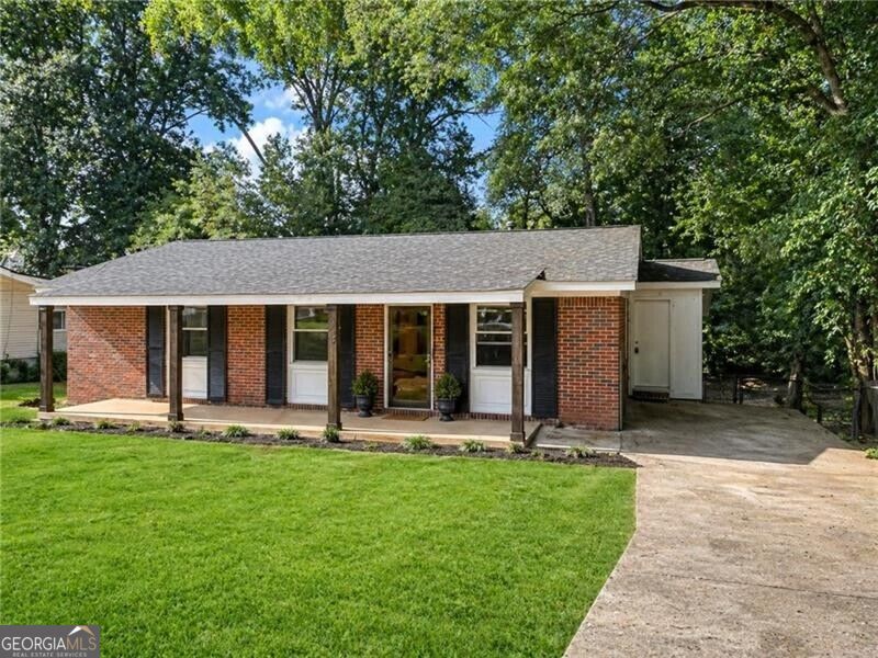 898 Verona Drive Property Photo 1