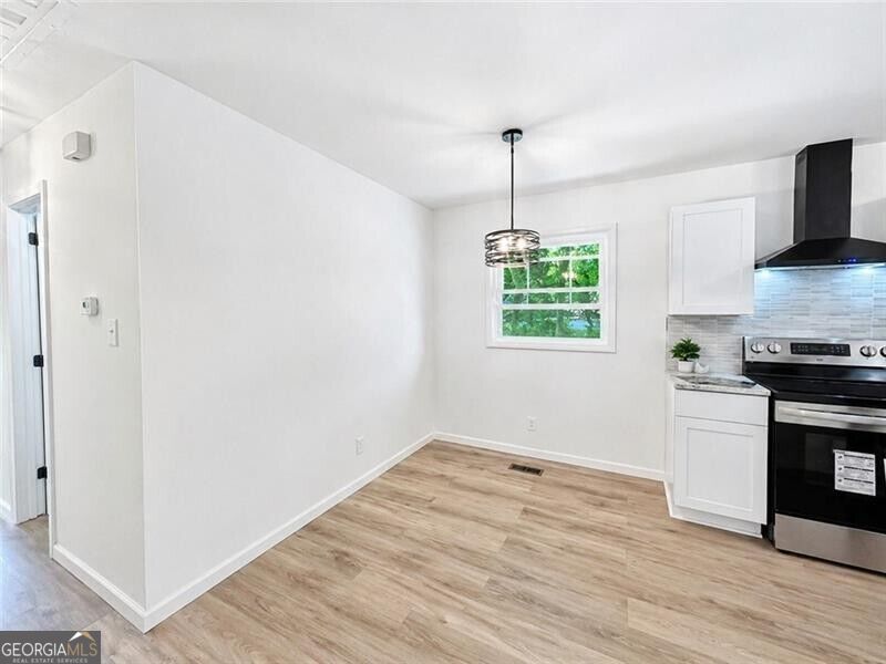 898 Verona Drive Property Photo 11