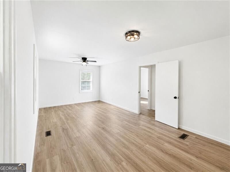 898 Verona Drive Property Photo 14