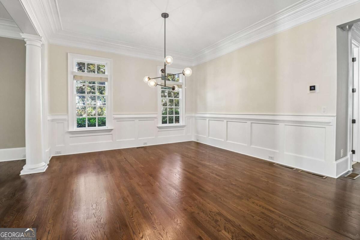12505 Needham Street Property Photo 8