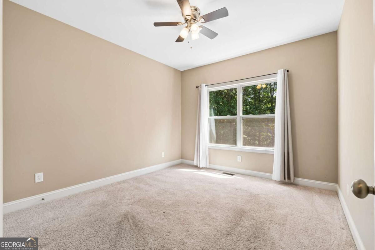 1239 Side Step Trace Property Photo 9
