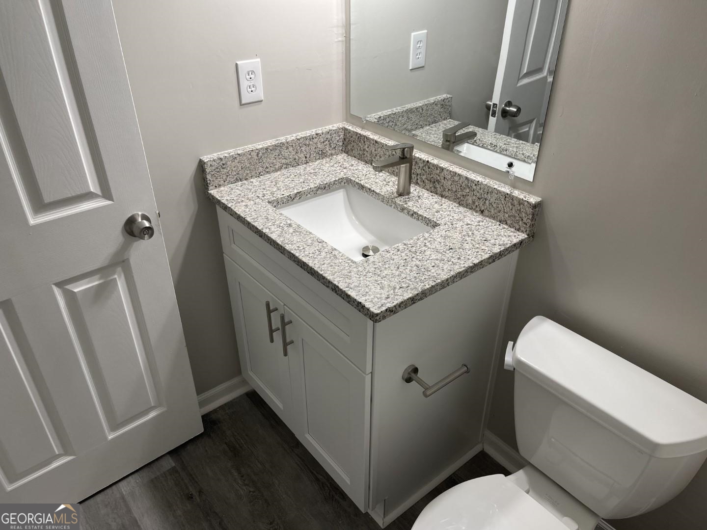859 Park Place # A Property Photo 9