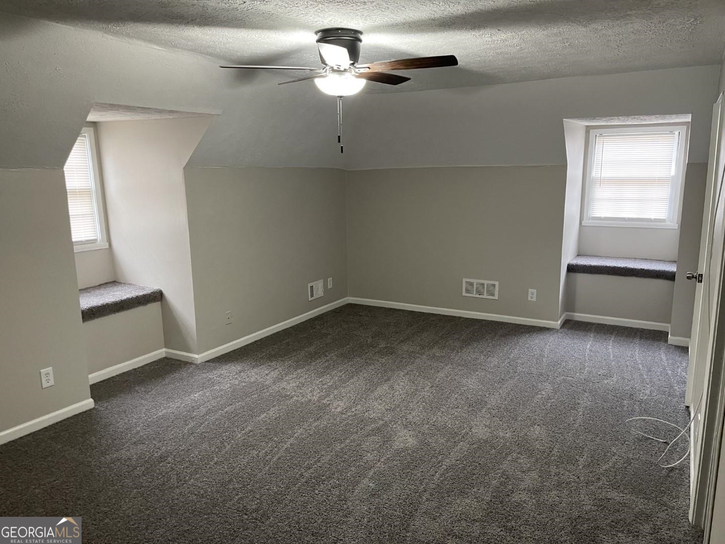 859 Park Place # A Property Photo 16