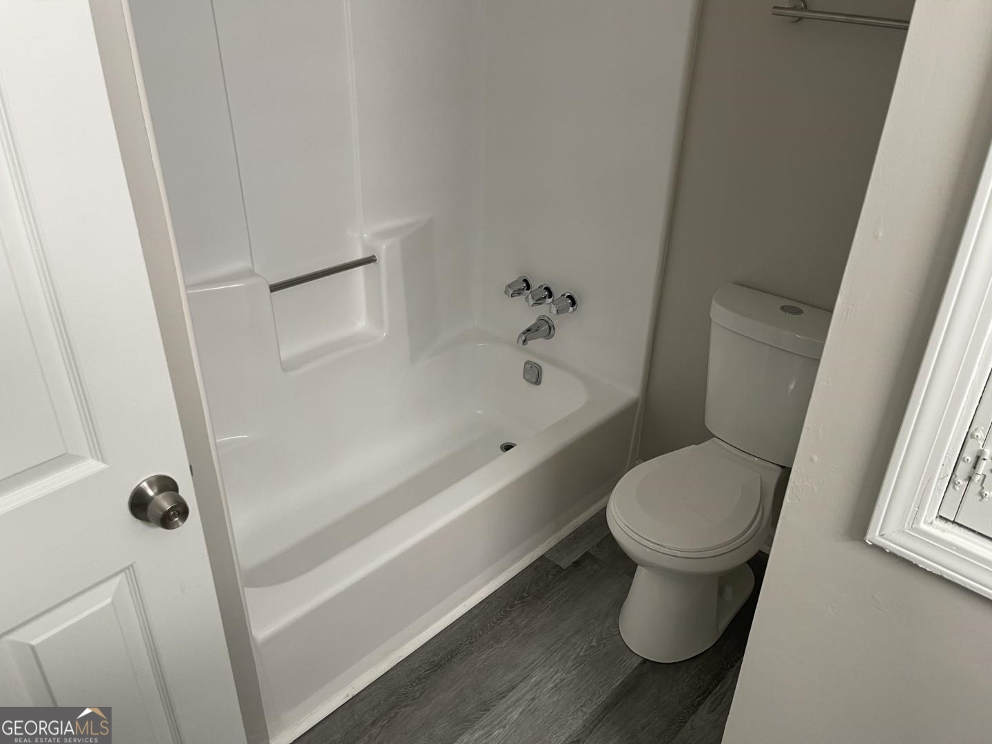 859 Park Place # A Property Photo 17