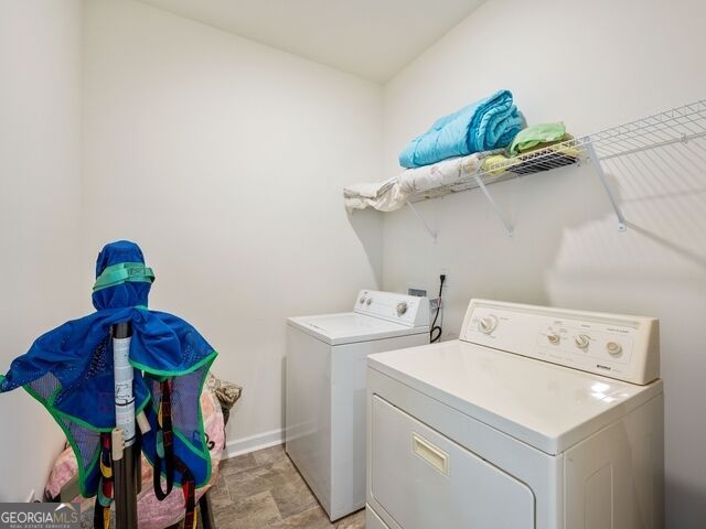 647 Graham Campbell Lane Property Photo 13