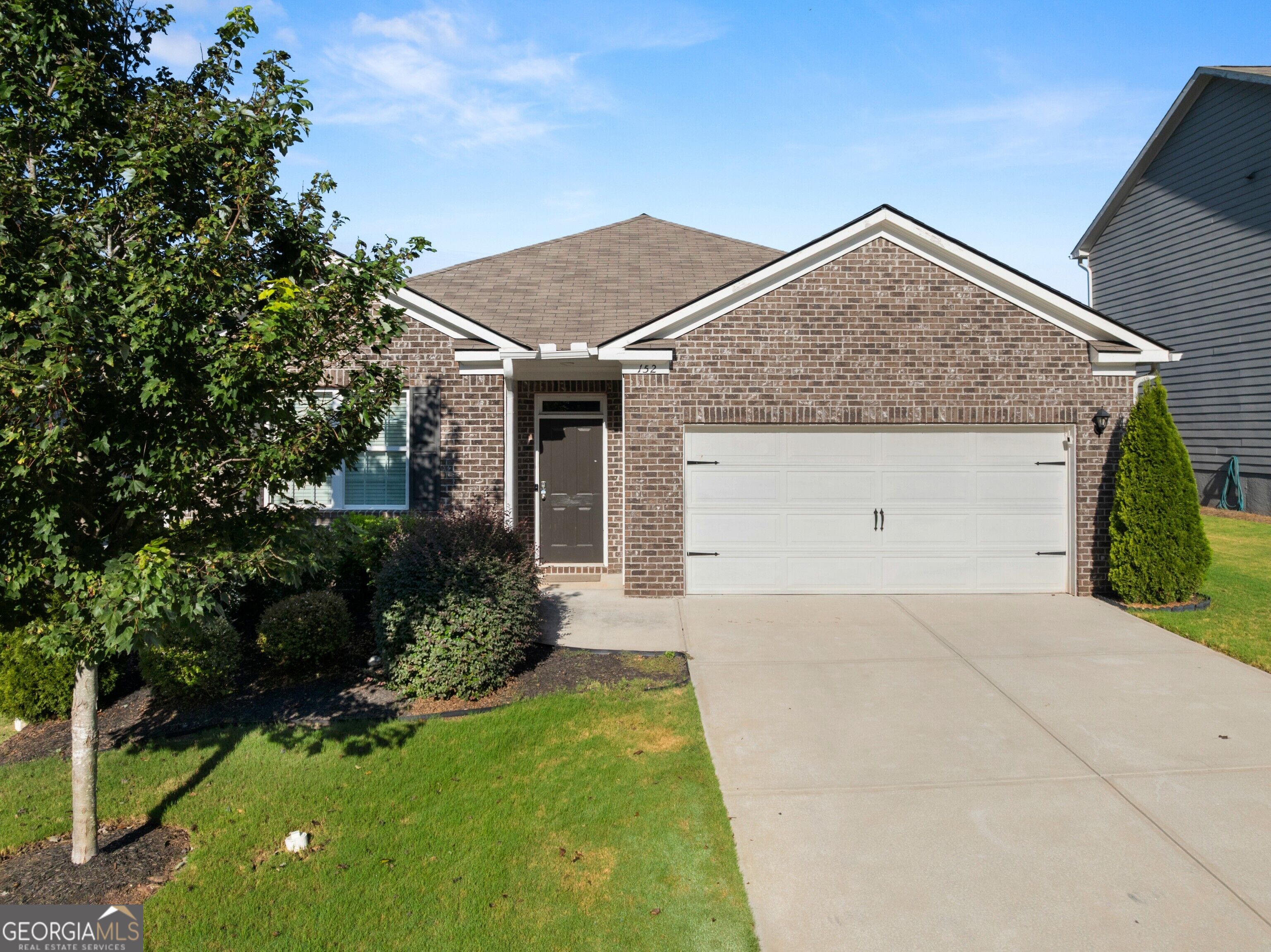 152 Starbuck Parkway Property Photo 1