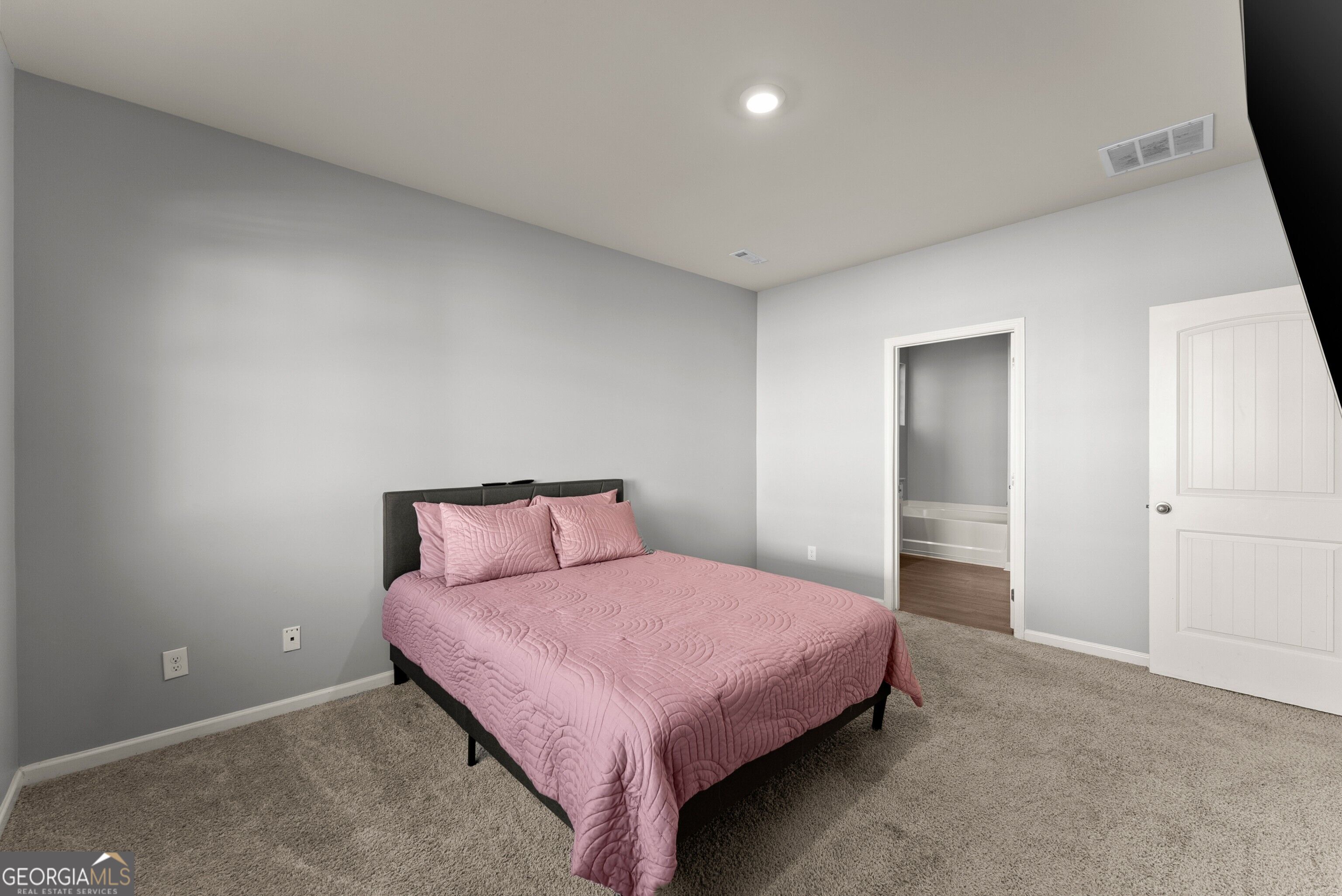 152 Starbuck Parkway Property Photo 17