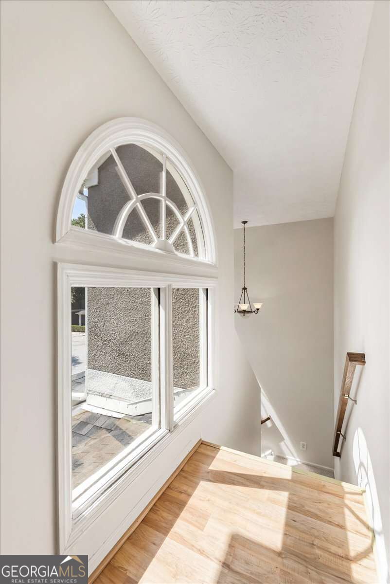 18 Normandy Court Ne Property Photo 7
