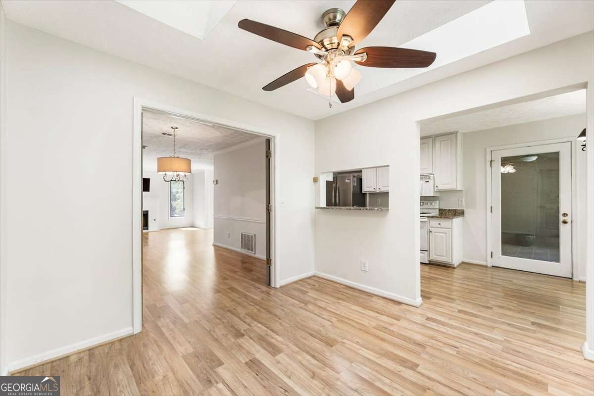 18 Normandy Court Ne Property Photo 10