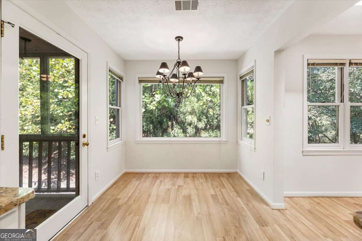 18 Normandy Court Ne Property Photo 12