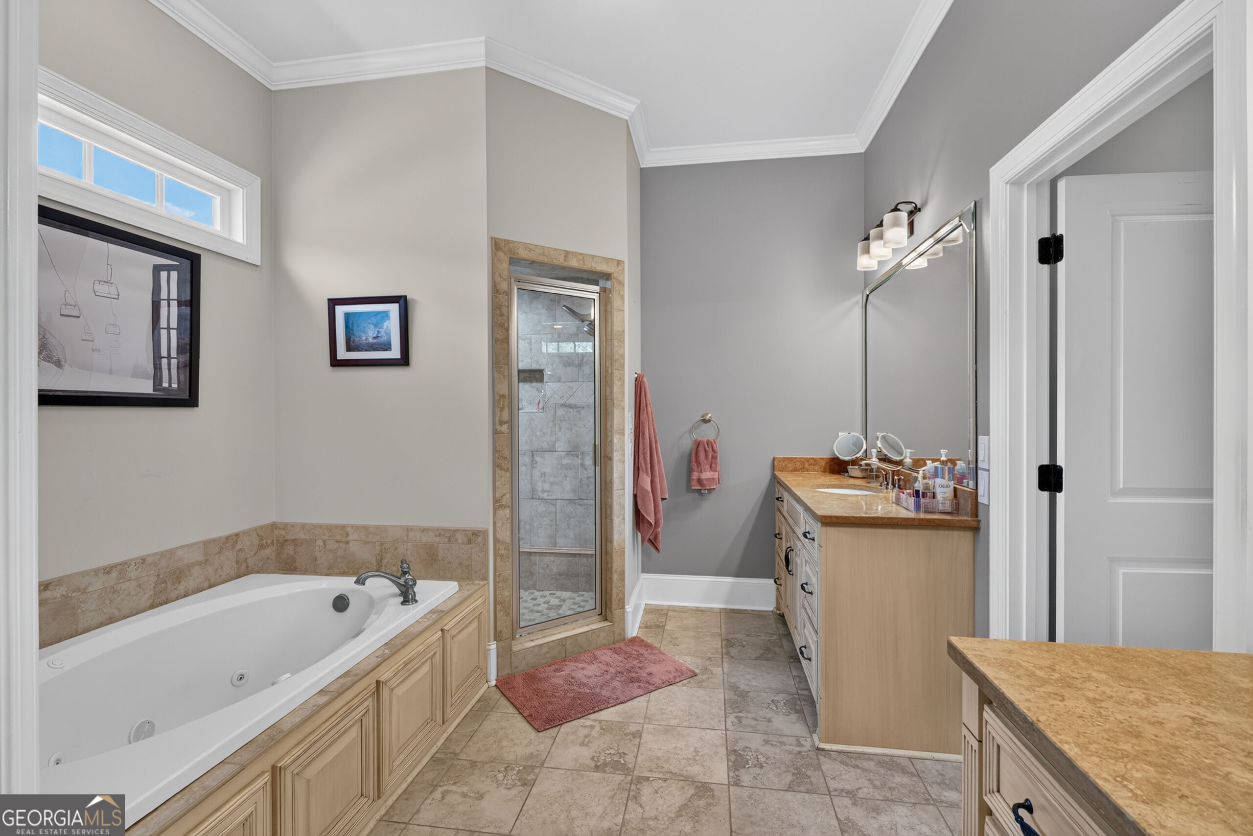 402 Leamington Lane Property Photo 40