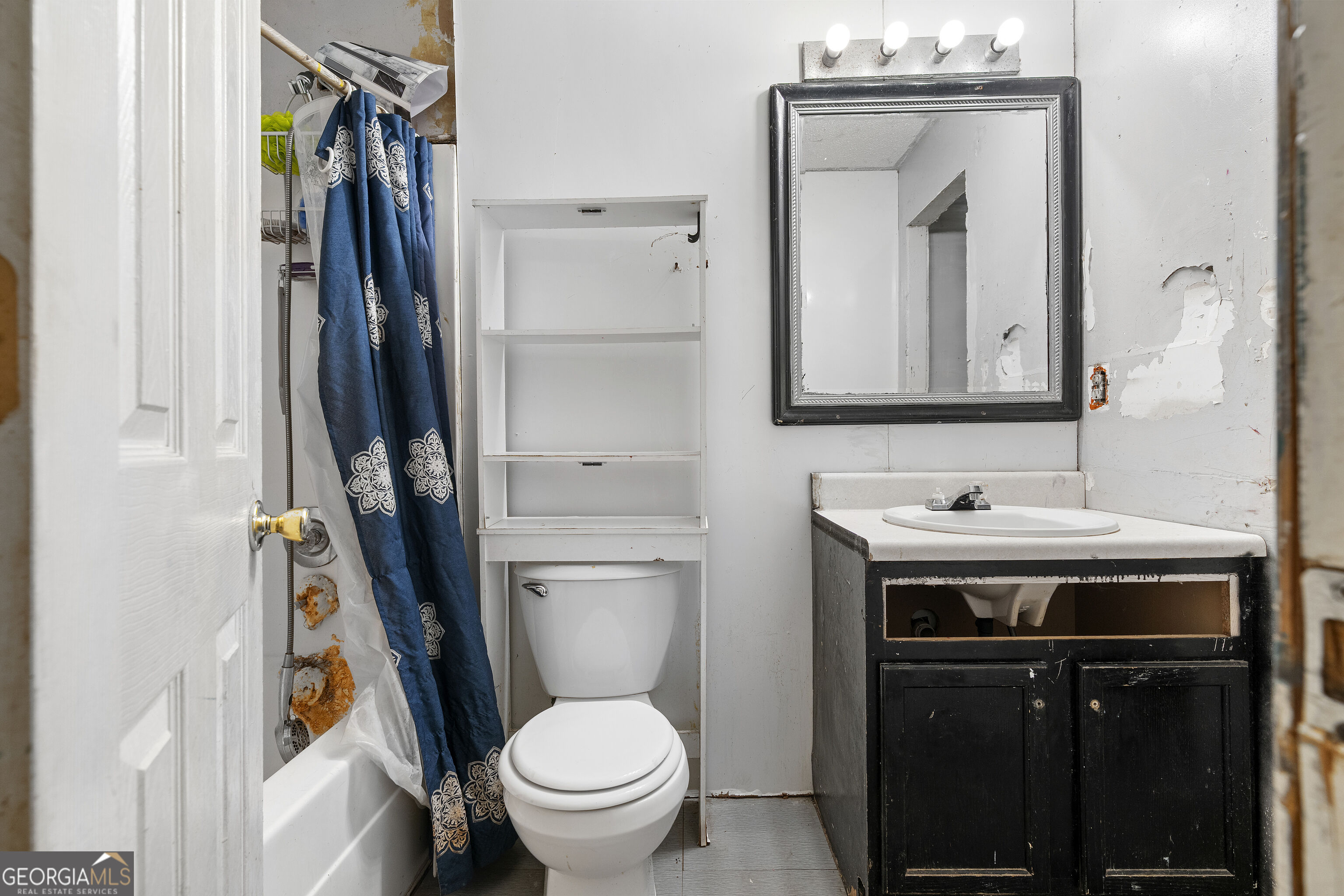 530 Woodwind Drive Property Photo 11