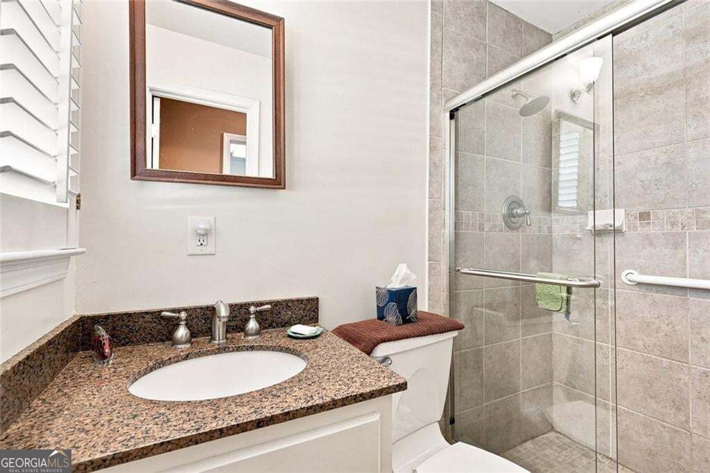 2804 Whitby Drive Property Photo 21