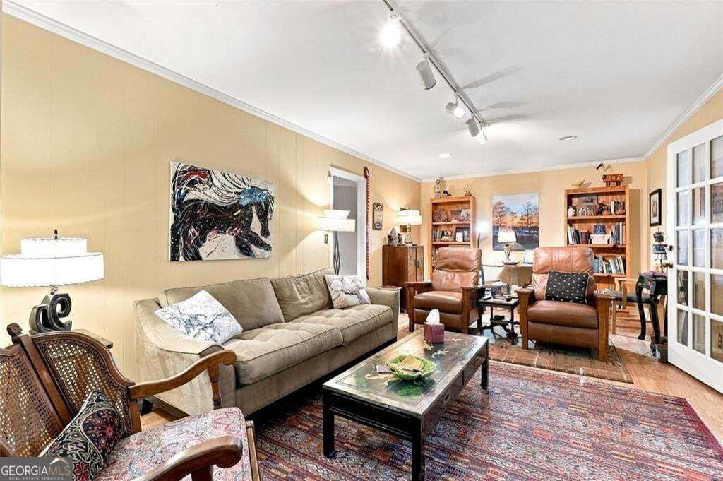 2804 Whitby Drive Property Photo 32