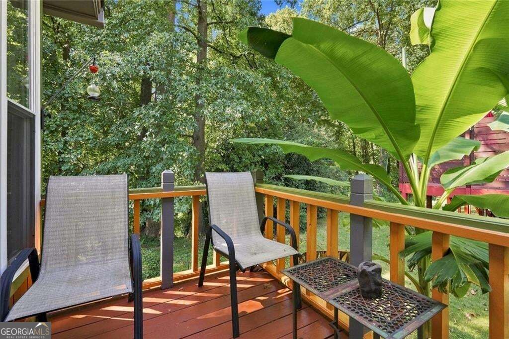 2804 Whitby Drive Property Photo 35