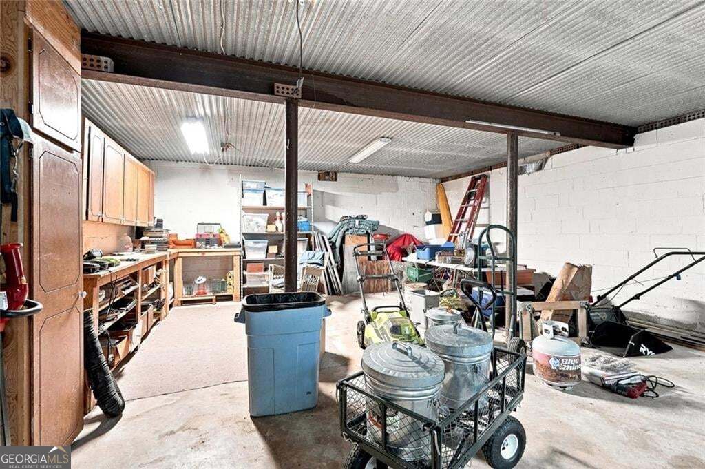 2804 Whitby Drive Property Photo 42