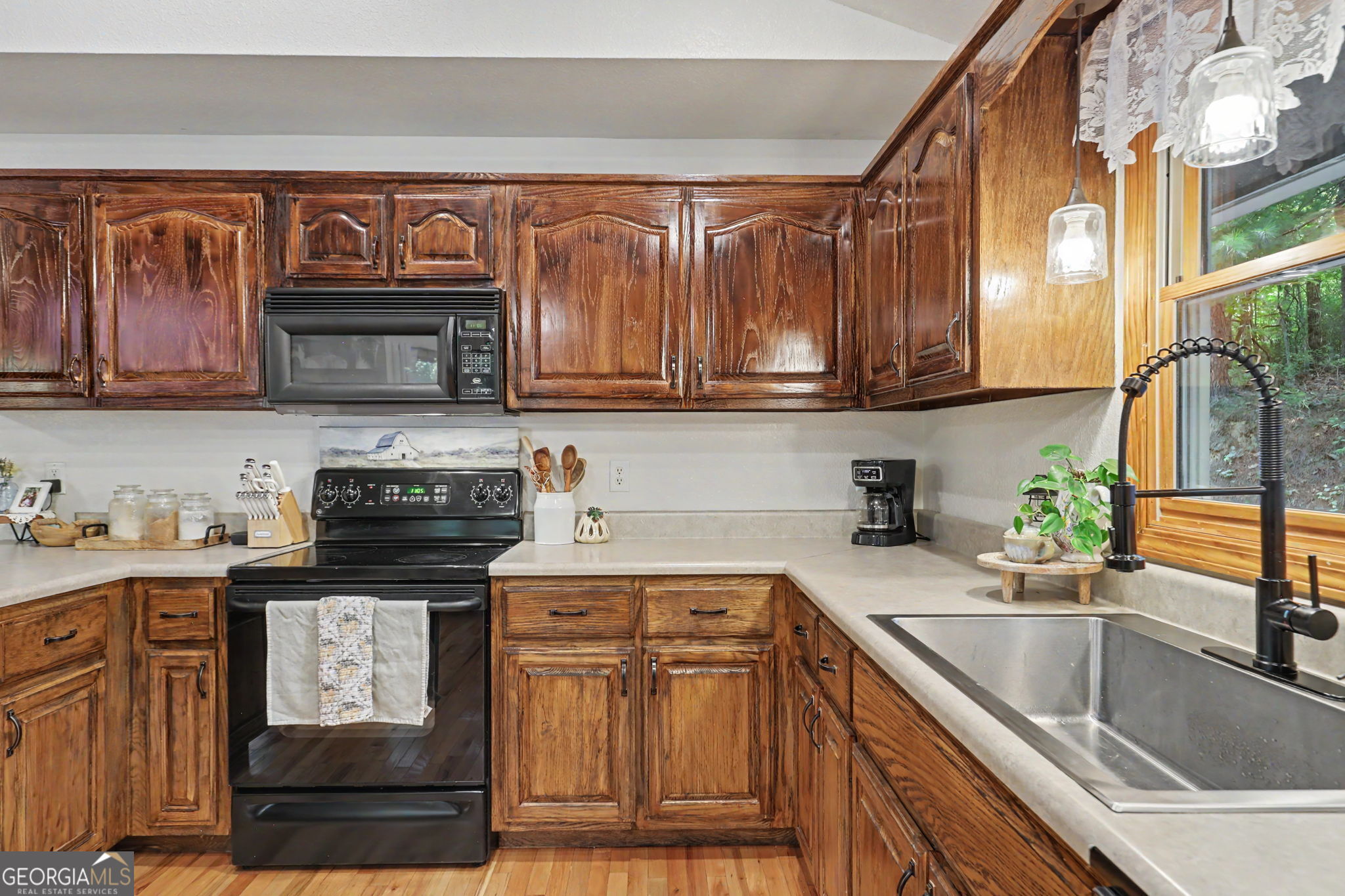 44 Fieldcrest Drive Property Photo 14