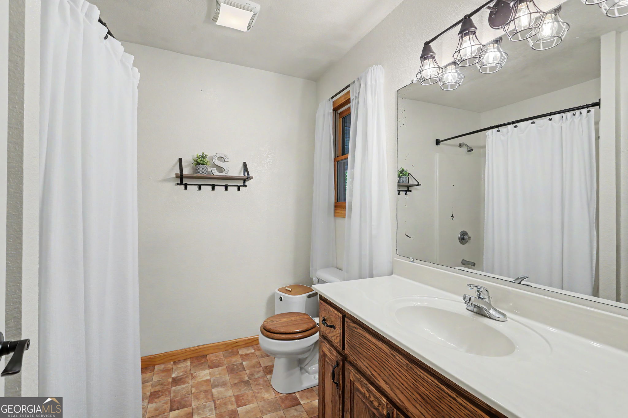 44 Fieldcrest Drive Property Photo 26