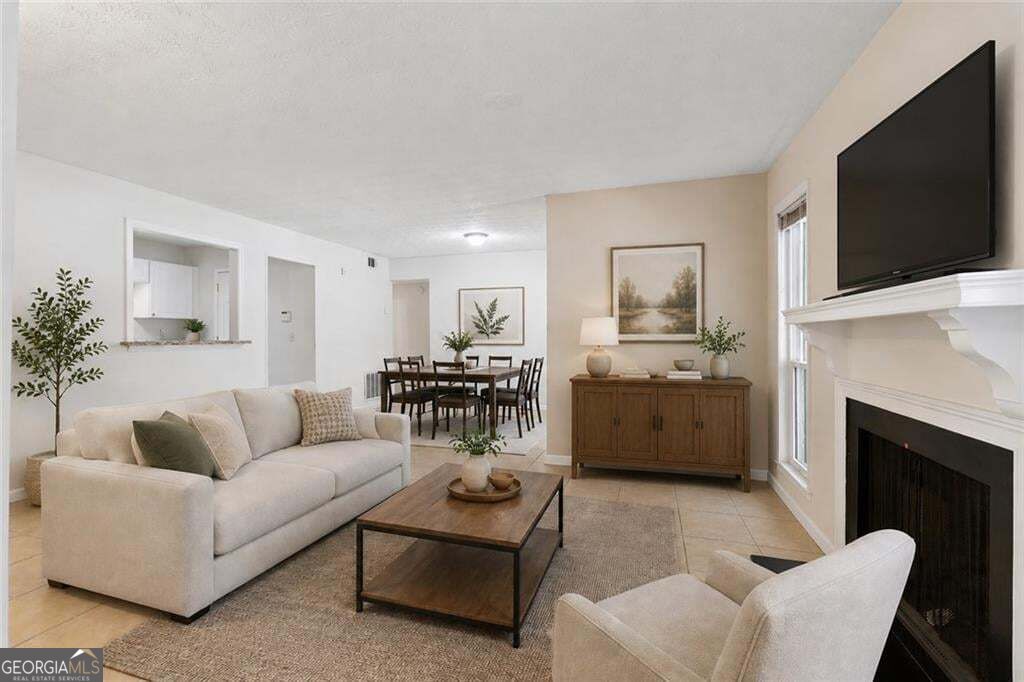 3985 Woodridge Way # 11 Property Photo 6