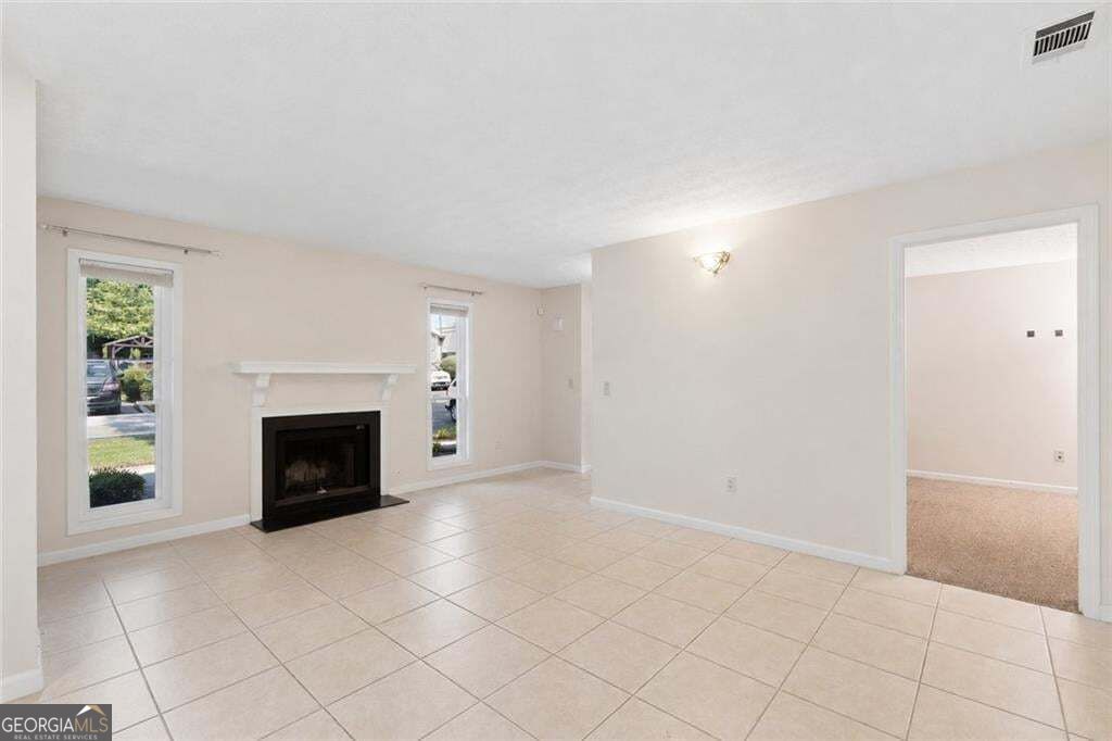 3985 Woodridge Way # 11 Property Photo 9