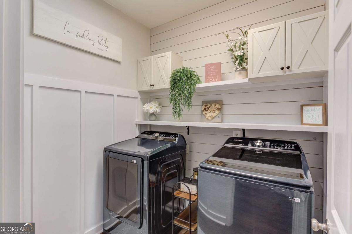 1806 Madrid Falls Road Property Photo 4