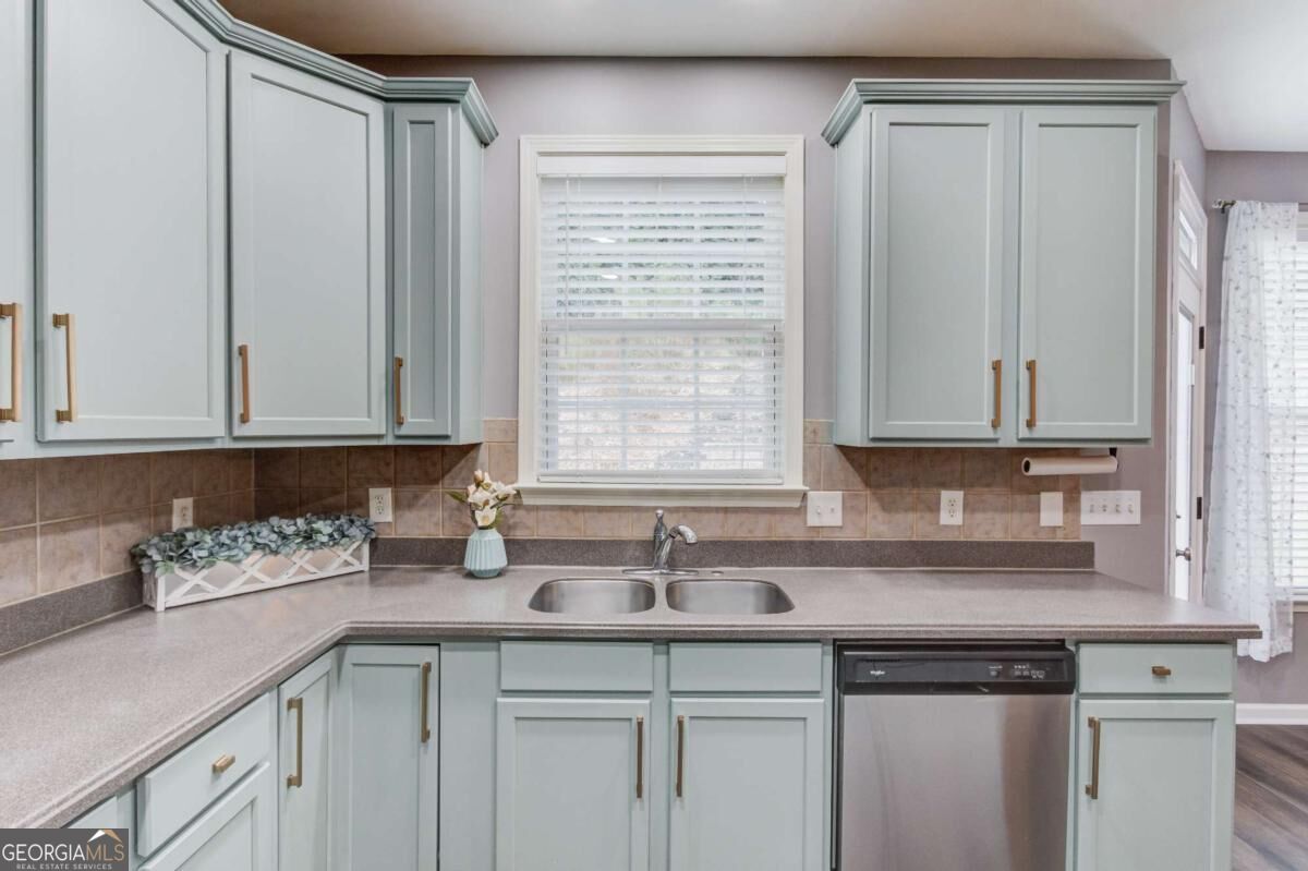 1806 Madrid Falls Road Property Photo 17
