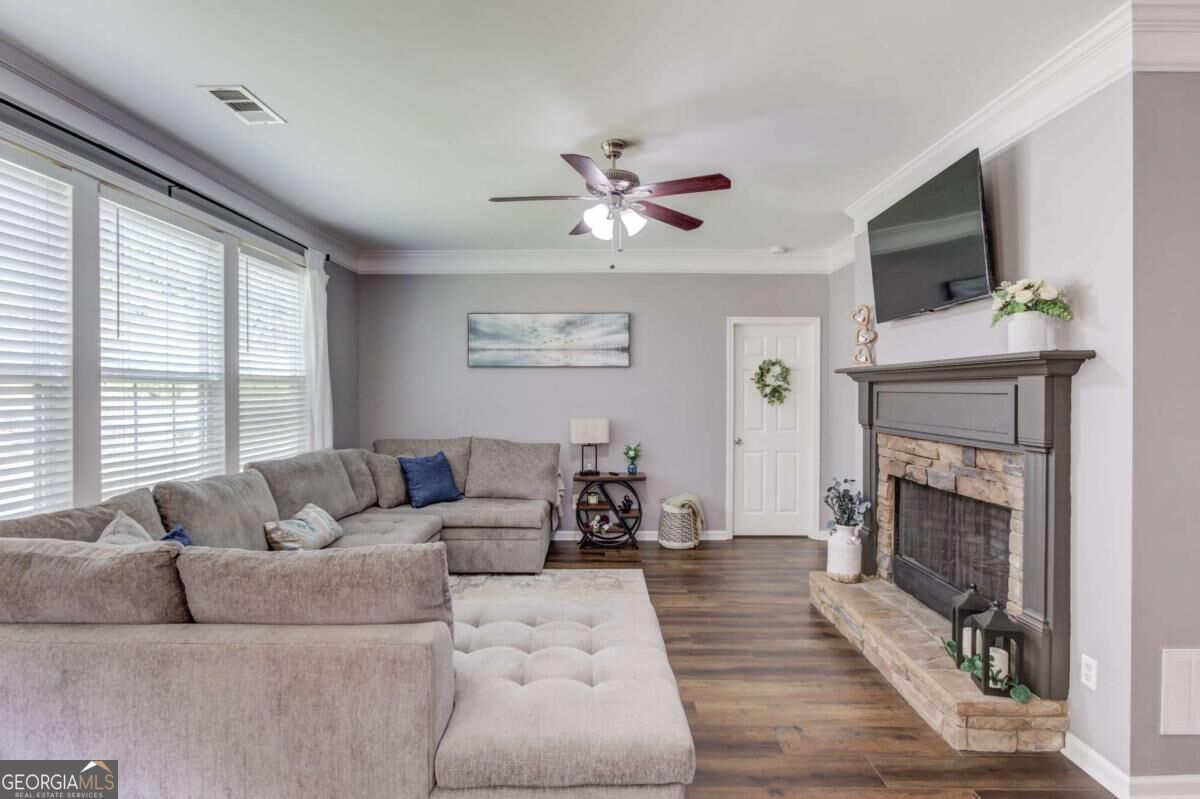 1806 Madrid Falls Road Property Photo 21