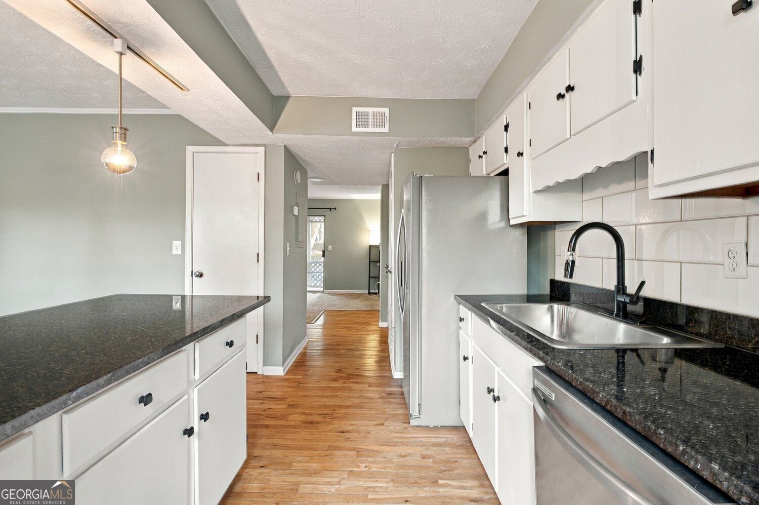 271 Quail Run Property Photo 24