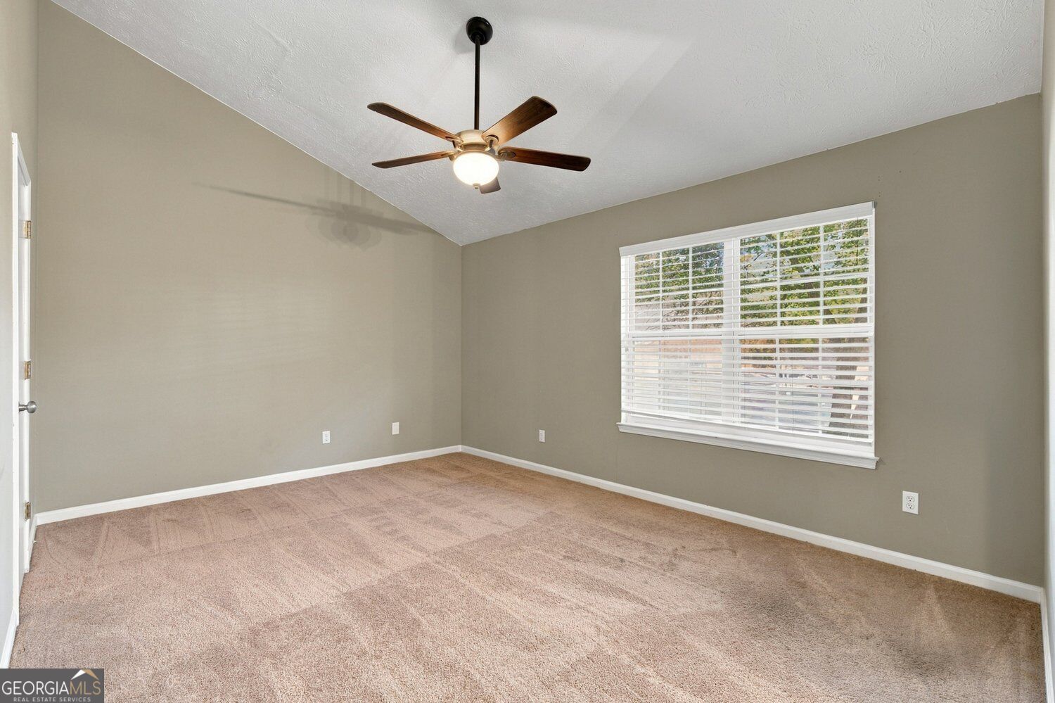 271 Quail Run Property Photo 34