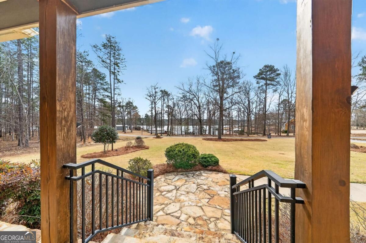 151 Sinclair Circle Property Photo 6