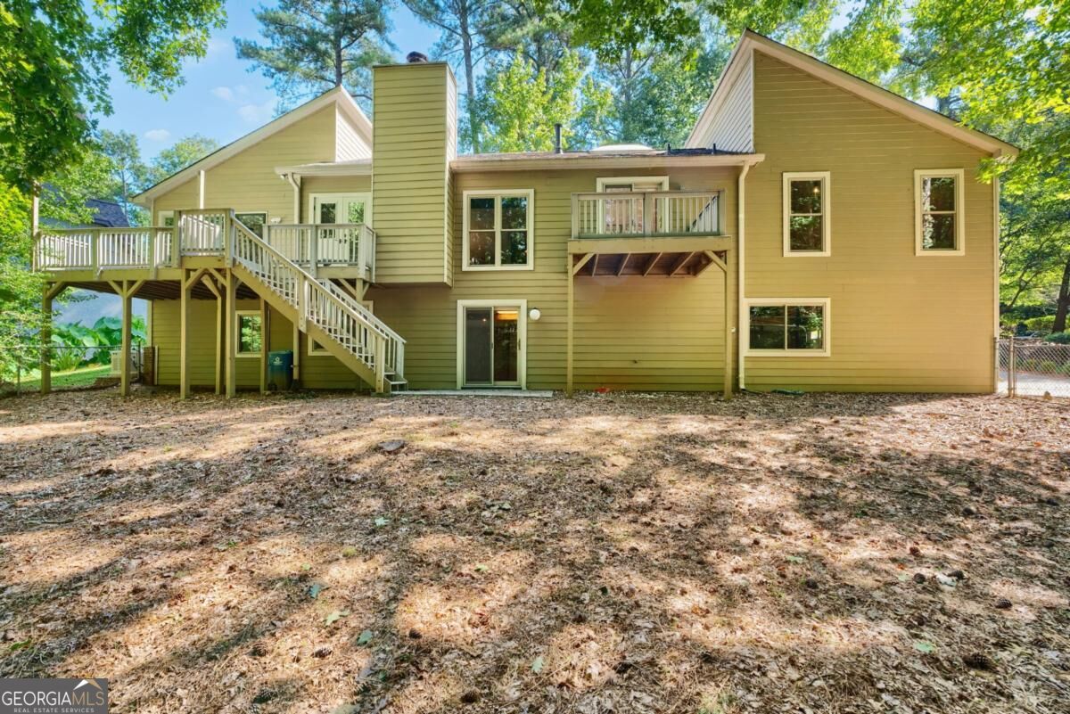4004 Woodridge Court Property Photo 28