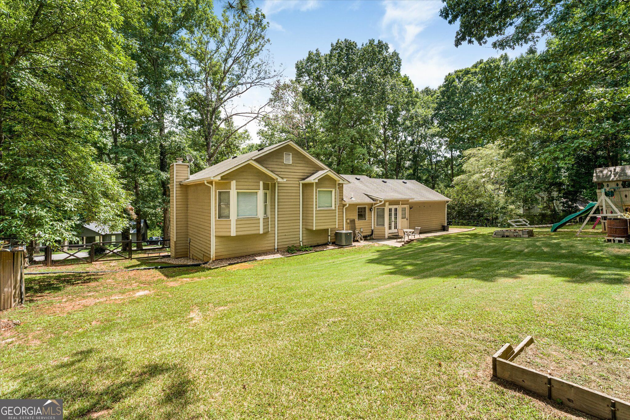 1601 River Glen Road Property Photo 10