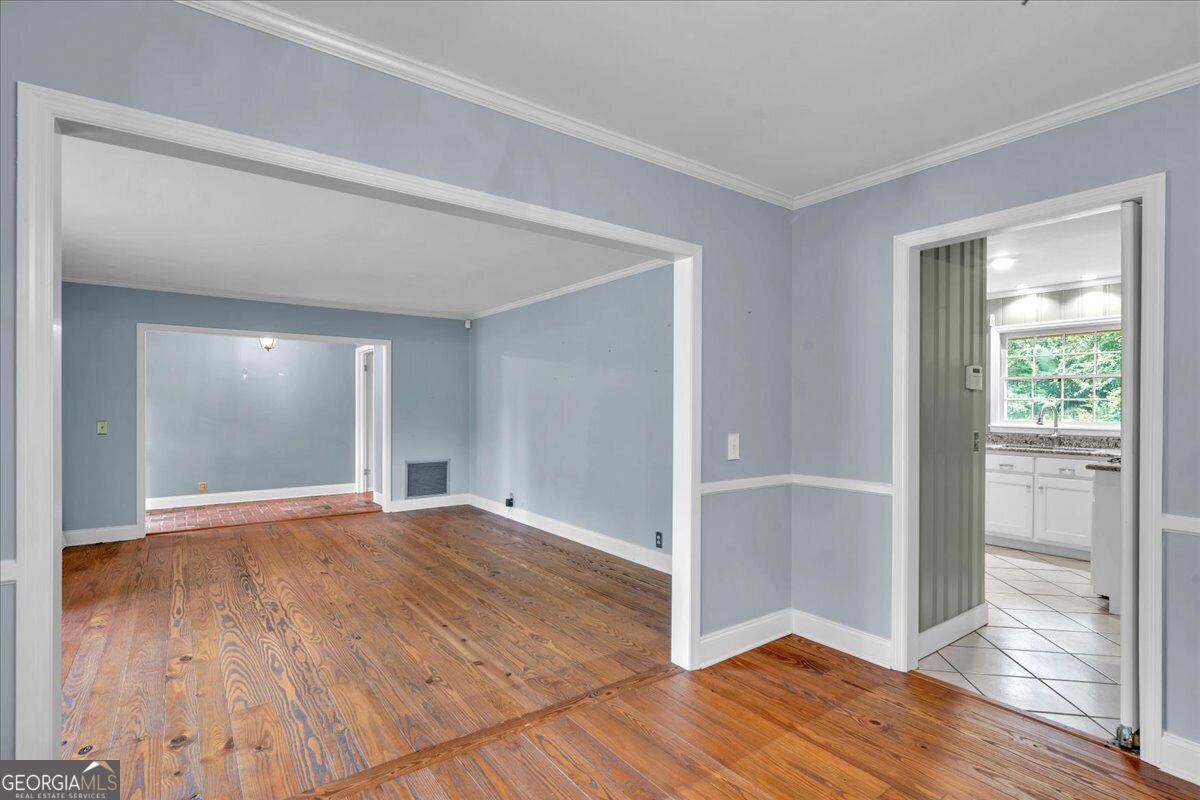 201 Eckles Road Property Photo 8