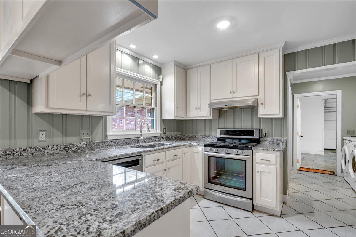 201 Eckles Road Property Photo 10