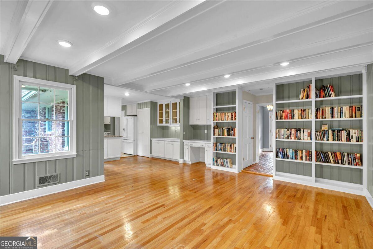 201 Eckles Road Property Photo 15