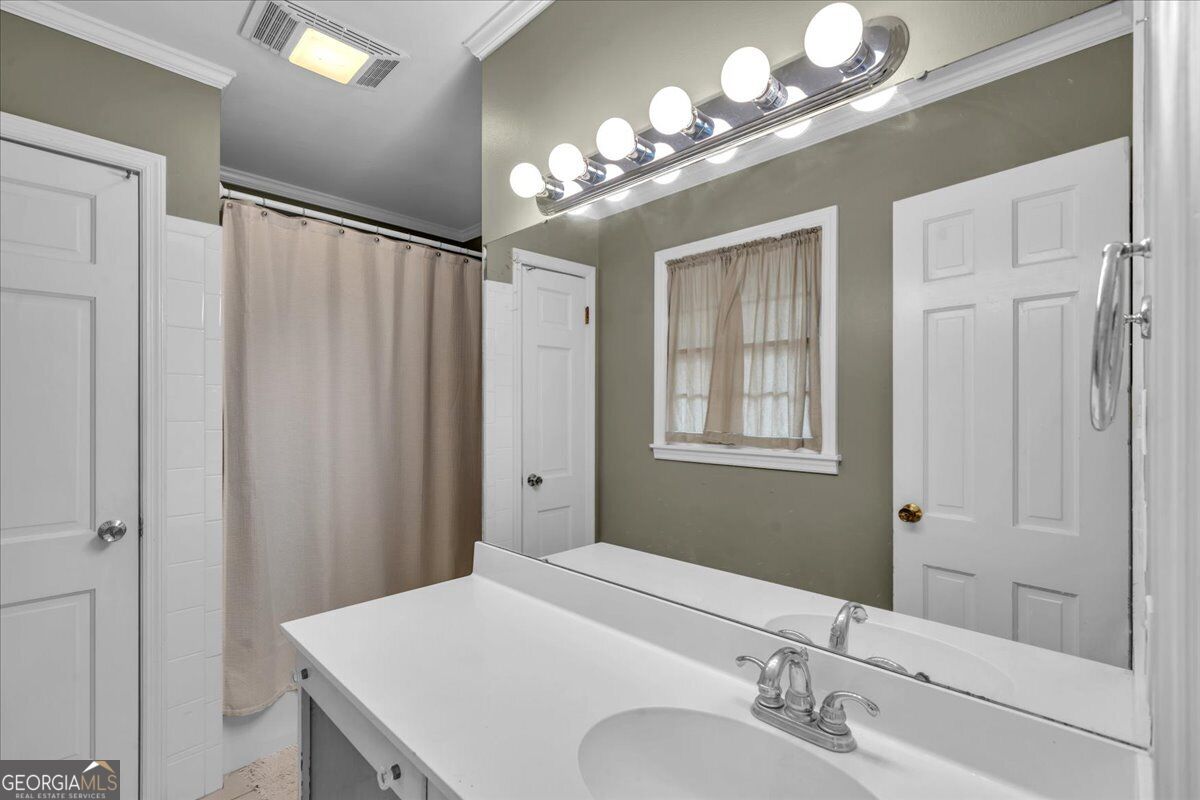 201 Eckles Road Property Photo 27