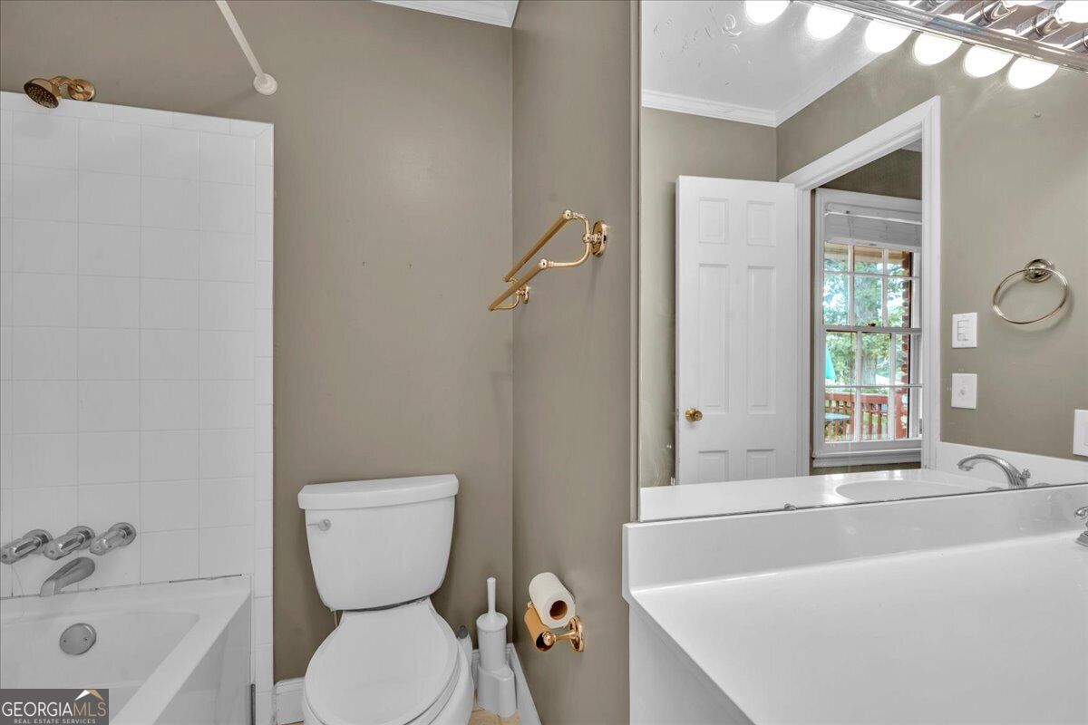 201 Eckles Road Property Photo 28
