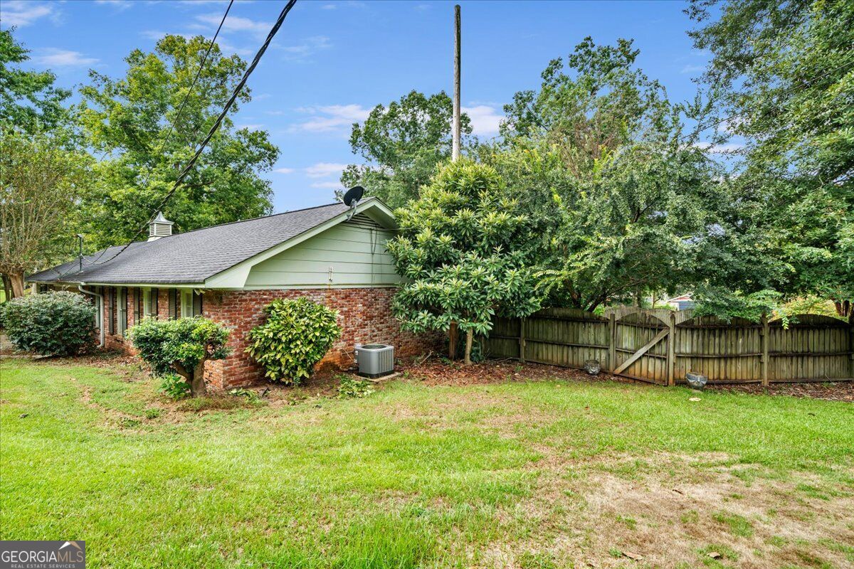201 Eckles Road Property Photo 56